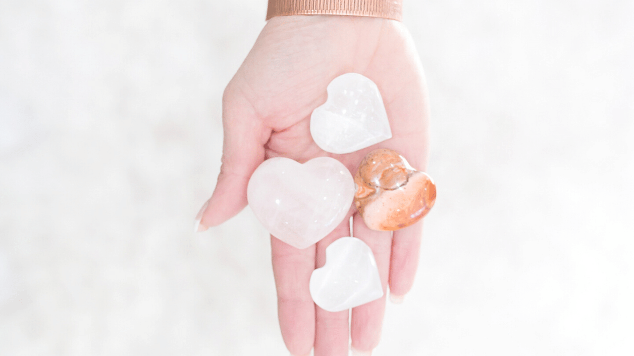 crystals for menopause meditation